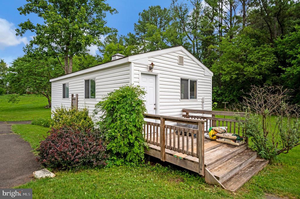11119 LEES MILL RD, REMINGTON, Virginia 22734, 3 Bedrooms Bedrooms, ,2 BathroomsBathrooms,Residential,11119 LEES MILL RD,VAFQ2022820 MLS # VAFQ2022820 11119 LEES MILL RD, REMINGTON, Virginia 22734, 3 Bedrooms Bedrooms, ,2 BathroomsBathrooms,Residential,11119 LEES MILL RD,VAFQ2022820 MLS # VAFQ2022820