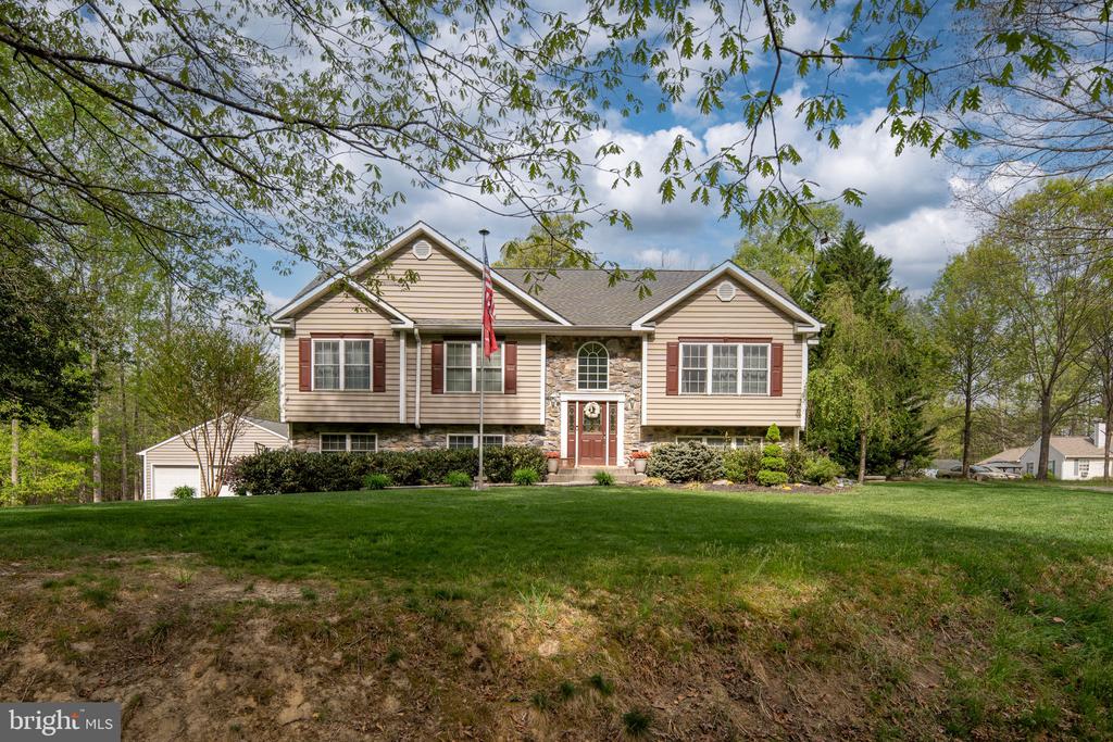 6814 TUPELO DR, SPOTSYLVANIA, Virginia 22551, 5 Bedrooms Bedrooms, ,3 BathroomsBathrooms,Residential,6814 TUPELO DR,VASP2043370 MLS # VASP2043370 6814 TUPELO DR, SPOTSYLVANIA, Virginia 22551, 5 Bedrooms Bedrooms, ,3 BathroomsBathrooms,Residential,6814 TUPELO DR,VASP2043370 MLS # VASP2043370