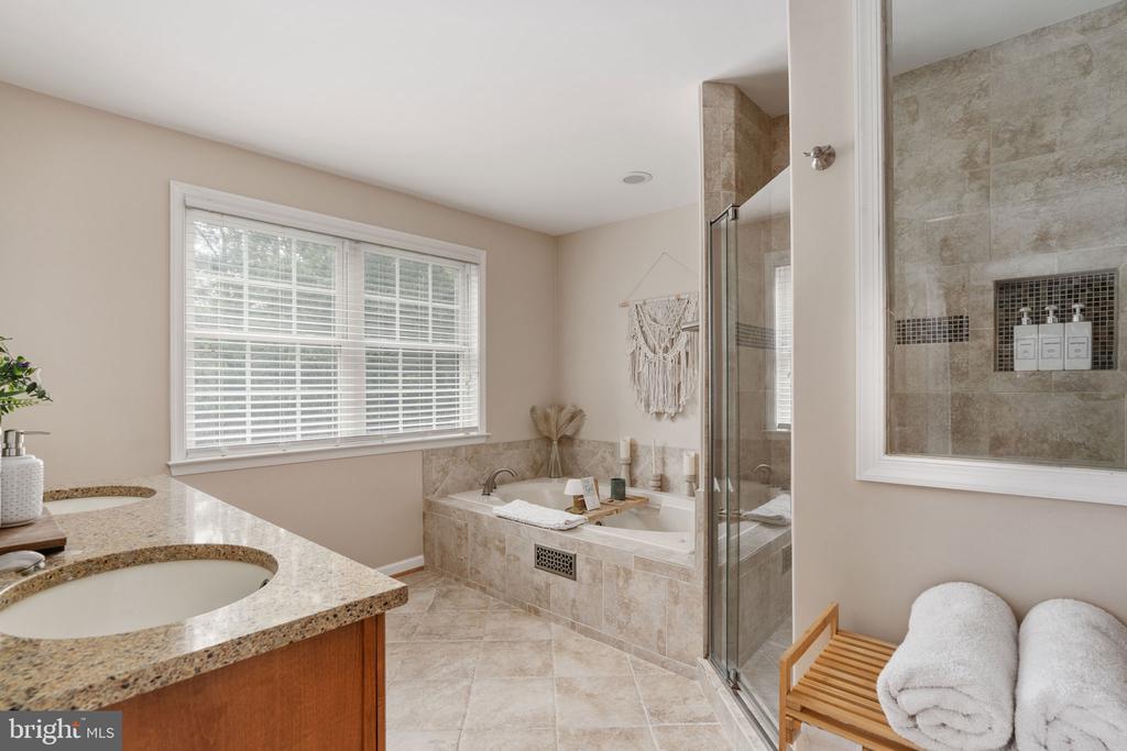 6814 TUPELO DR, SPOTSYLVANIA, Virginia 22551, 5 Bedrooms Bedrooms, ,3 BathroomsBathrooms,Residential,6814 TUPELO DR,VASP2043370 MLS # VASP2043370 6814 TUPELO DR, SPOTSYLVANIA, Virginia 22551, 5 Bedrooms Bedrooms, ,3 BathroomsBathrooms,Residential,6814 TUPELO DR,VASP2043370 MLS # VASP2043370
