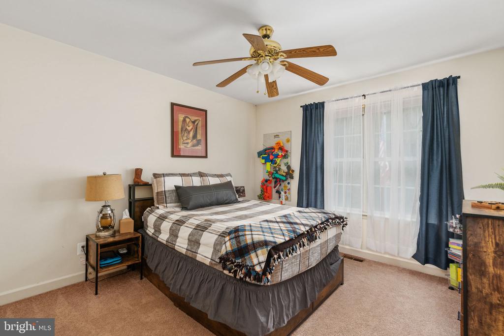 6814 TUPELO DR, SPOTSYLVANIA, Virginia 22551, 5 Bedrooms Bedrooms, ,3 BathroomsBathrooms,Residential,6814 TUPELO DR,VASP2043370 MLS # VASP2043370 6814 TUPELO DR, SPOTSYLVANIA, Virginia 22551, 5 Bedrooms Bedrooms, ,3 BathroomsBathrooms,Residential,6814 TUPELO DR,VASP2043370 MLS # VASP2043370