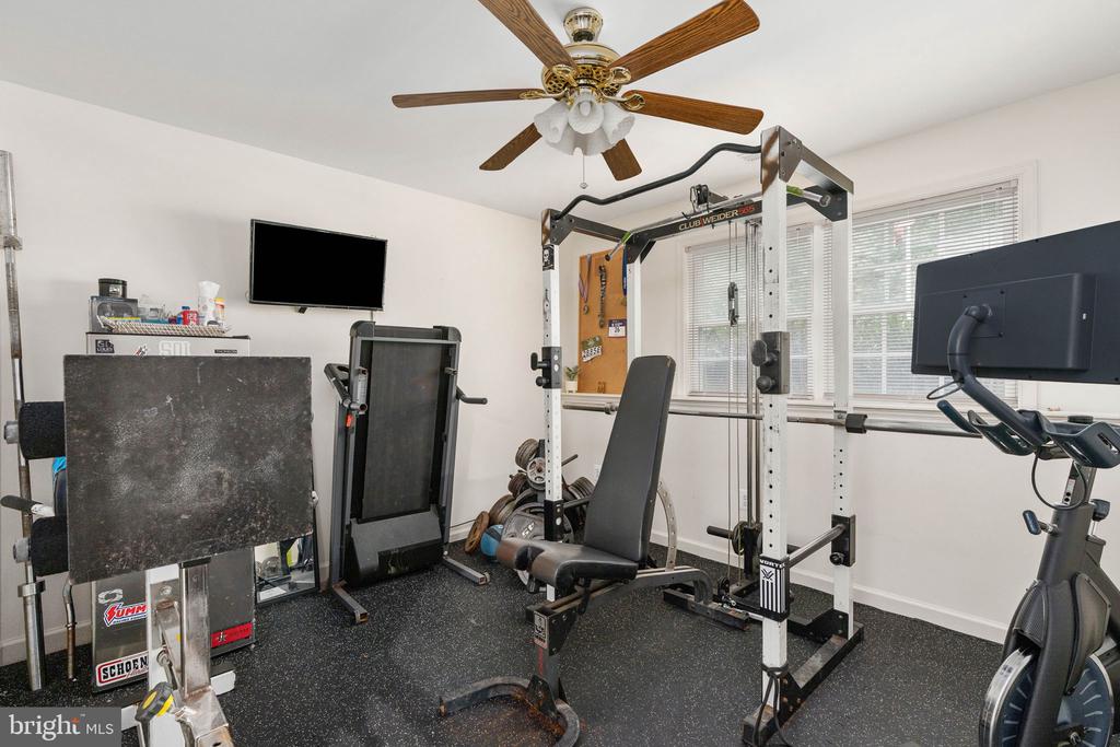 6814 TUPELO DR, SPOTSYLVANIA, Virginia 22551, 5 Bedrooms Bedrooms, ,3 BathroomsBathrooms,Residential,6814 TUPELO DR,VASP2043370 MLS # VASP2043370 6814 TUPELO DR, SPOTSYLVANIA, Virginia 22551, 5 Bedrooms Bedrooms, ,3 BathroomsBathrooms,Residential,6814 TUPELO DR,VASP2043370 MLS # VASP2043370