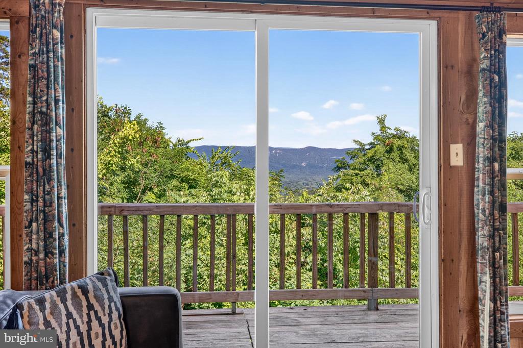 707 OVERLOOK DR, RILEYVILLE, Virginia 22650, 3 Bedrooms Bedrooms, ,2 BathroomsBathrooms,Residential,707 OVERLOOK DR,VAPA2006562 MLS # VAPA2006562