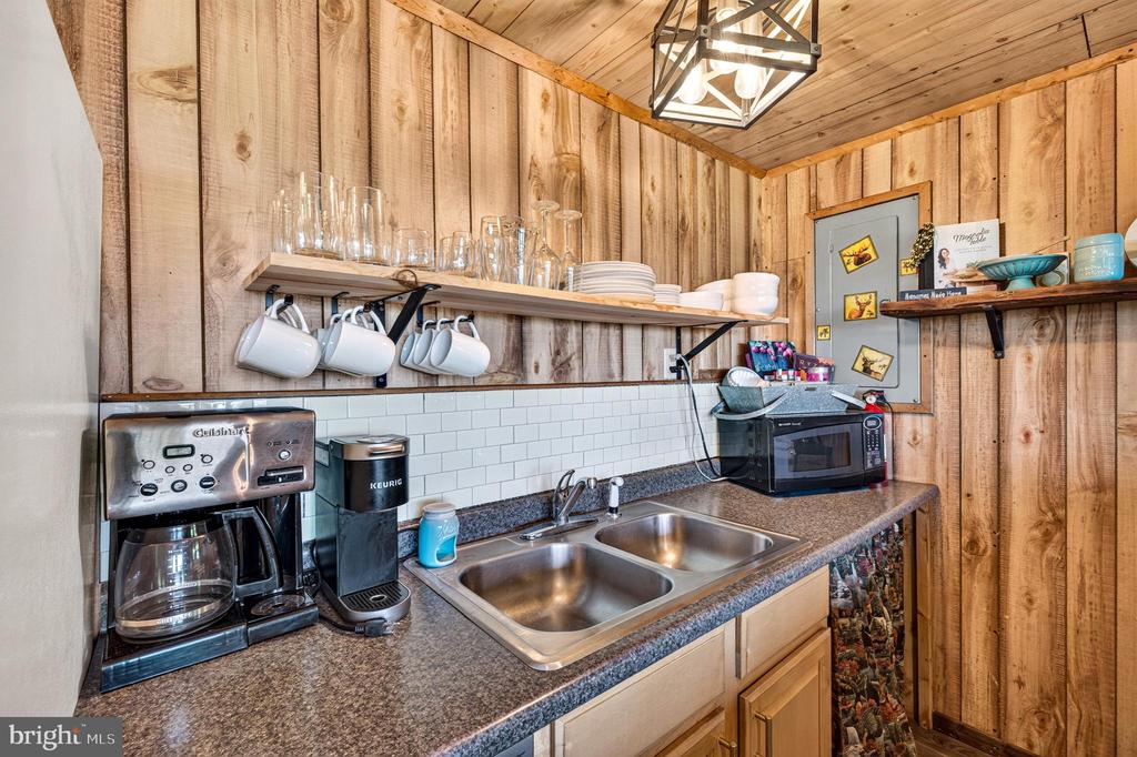 707 OVERLOOK DR, RILEYVILLE, Virginia 22650, 3 Bedrooms Bedrooms, ,2 BathroomsBathrooms,Residential,707 OVERLOOK DR,VAPA2006562 MLS # VAPA2006562