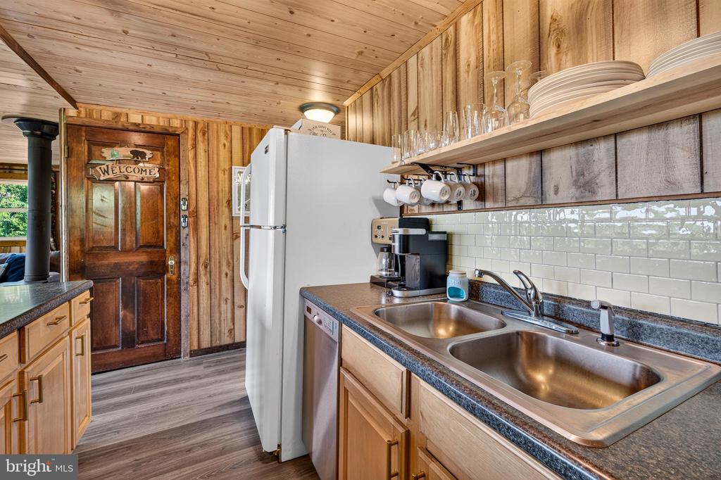 707 OVERLOOK DR, RILEYVILLE, Virginia 22650, 3 Bedrooms Bedrooms, ,2 BathroomsBathrooms,Residential,707 OVERLOOK DR,VAPA2006562 MLS # VAPA2006562