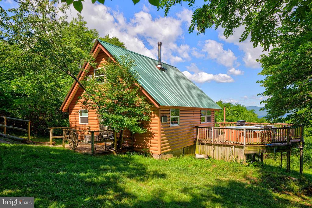 707 OVERLOOK DR, RILEYVILLE, Virginia 22650, 3 Bedrooms Bedrooms, ,2 BathroomsBathrooms,Residential,707 OVERLOOK DR,VAPA2006562 MLS # VAPA2006562