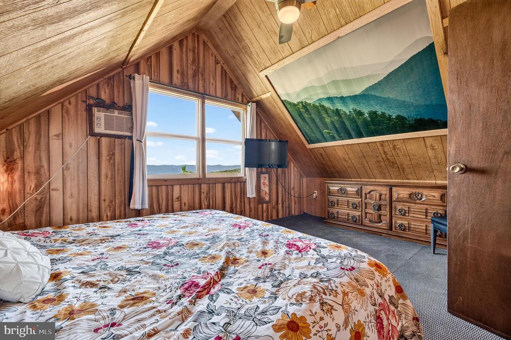 707 OVERLOOK DR, RILEYVILLE, Virginia 22650, 3 Bedrooms Bedrooms, ,2 BathroomsBathrooms,Residential,707 OVERLOOK DR,VAPA2006562 MLS # VAPA2006562
