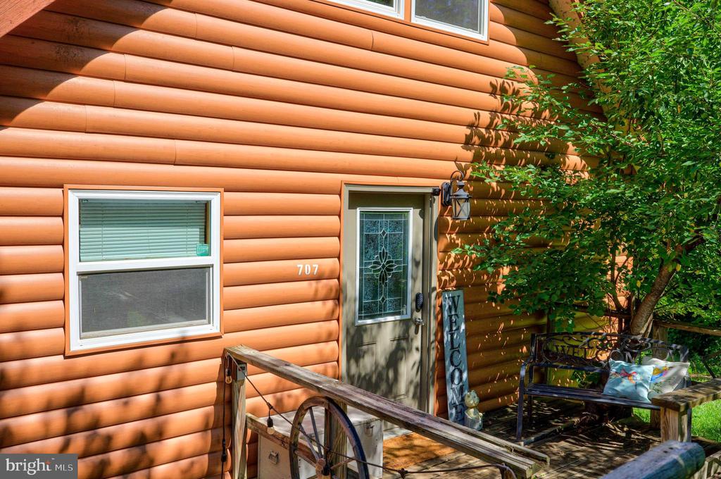 707 OVERLOOK DR, RILEYVILLE, Virginia 22650, 3 Bedrooms Bedrooms, ,2 BathroomsBathrooms,Residential,707 OVERLOOK DR,VAPA2006562 MLS # VAPA2006562