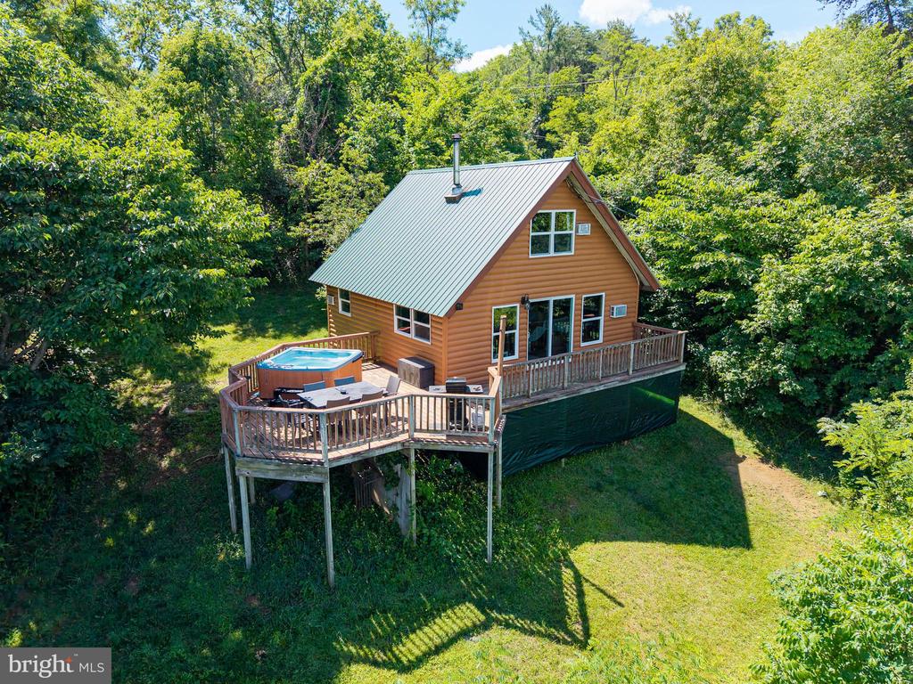 707 OVERLOOK DR, RILEYVILLE, Virginia 22650, 3 Bedrooms Bedrooms, ,2 BathroomsBathrooms,Residential,707 OVERLOOK DR,VAPA2006562 MLS # VAPA2006562