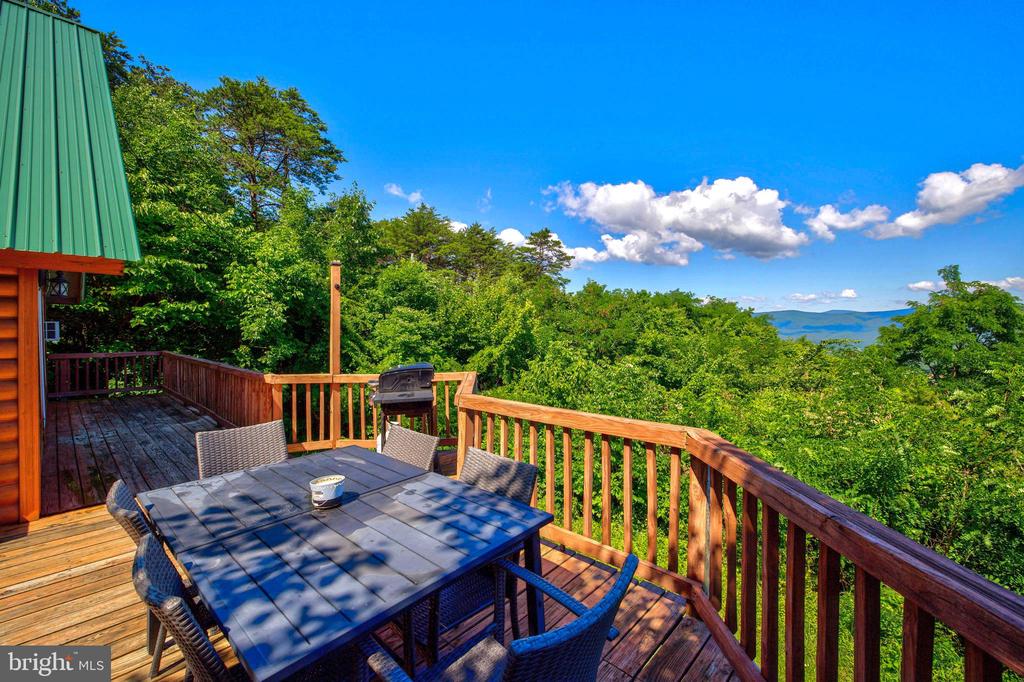 707 OVERLOOK DR, RILEYVILLE, Virginia 22650, 3 Bedrooms Bedrooms, ,2 BathroomsBathrooms,Residential,707 OVERLOOK DR,VAPA2006562 MLS # VAPA2006562