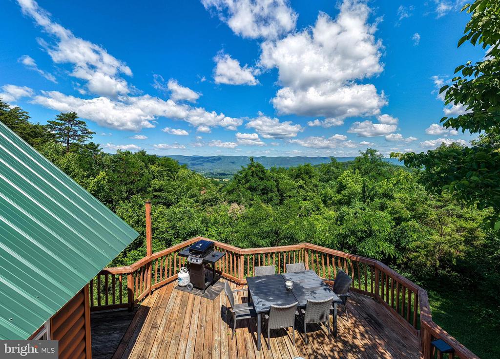 707 OVERLOOK DR, RILEYVILLE, Virginia 22650, 3 Bedrooms Bedrooms, ,2 BathroomsBathrooms,Residential,707 OVERLOOK DR,VAPA2006562 MLS # VAPA2006562