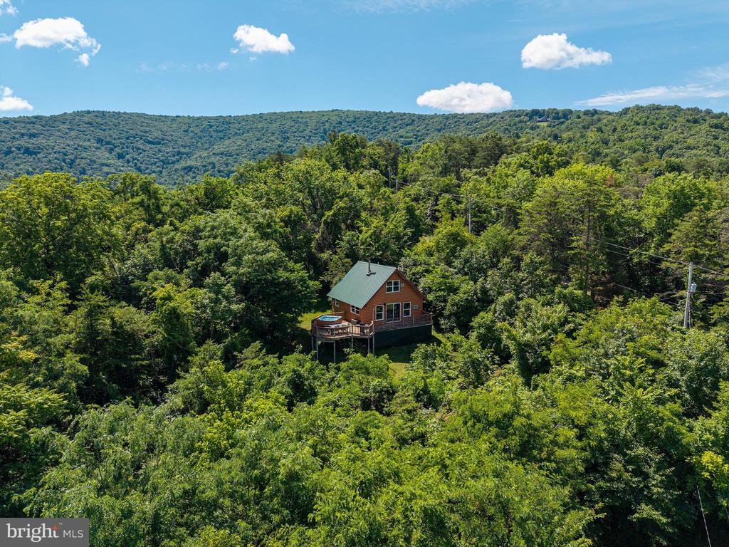 707 OVERLOOK DR, RILEYVILLE, Virginia 22650, 3 Bedrooms Bedrooms, ,2 BathroomsBathrooms,Residential,707 OVERLOOK DR,VAPA2006562 MLS # VAPA2006562