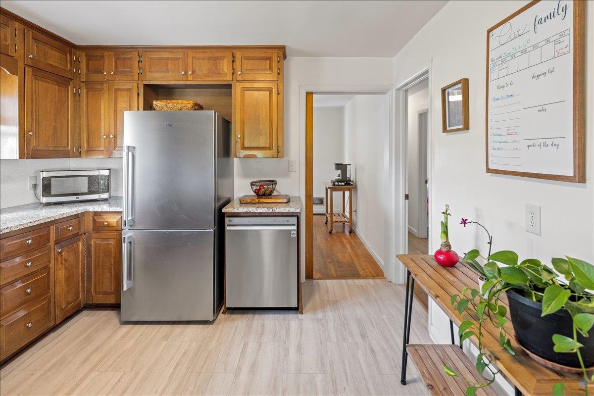 6061 OAK SHADE RD, ROCKINGHAM, Virginia 22801, 3 Bedrooms Bedrooms, ,1 BathroomBathrooms,Residential,6061 OAK SHADE RD,678995 MLS # 678995