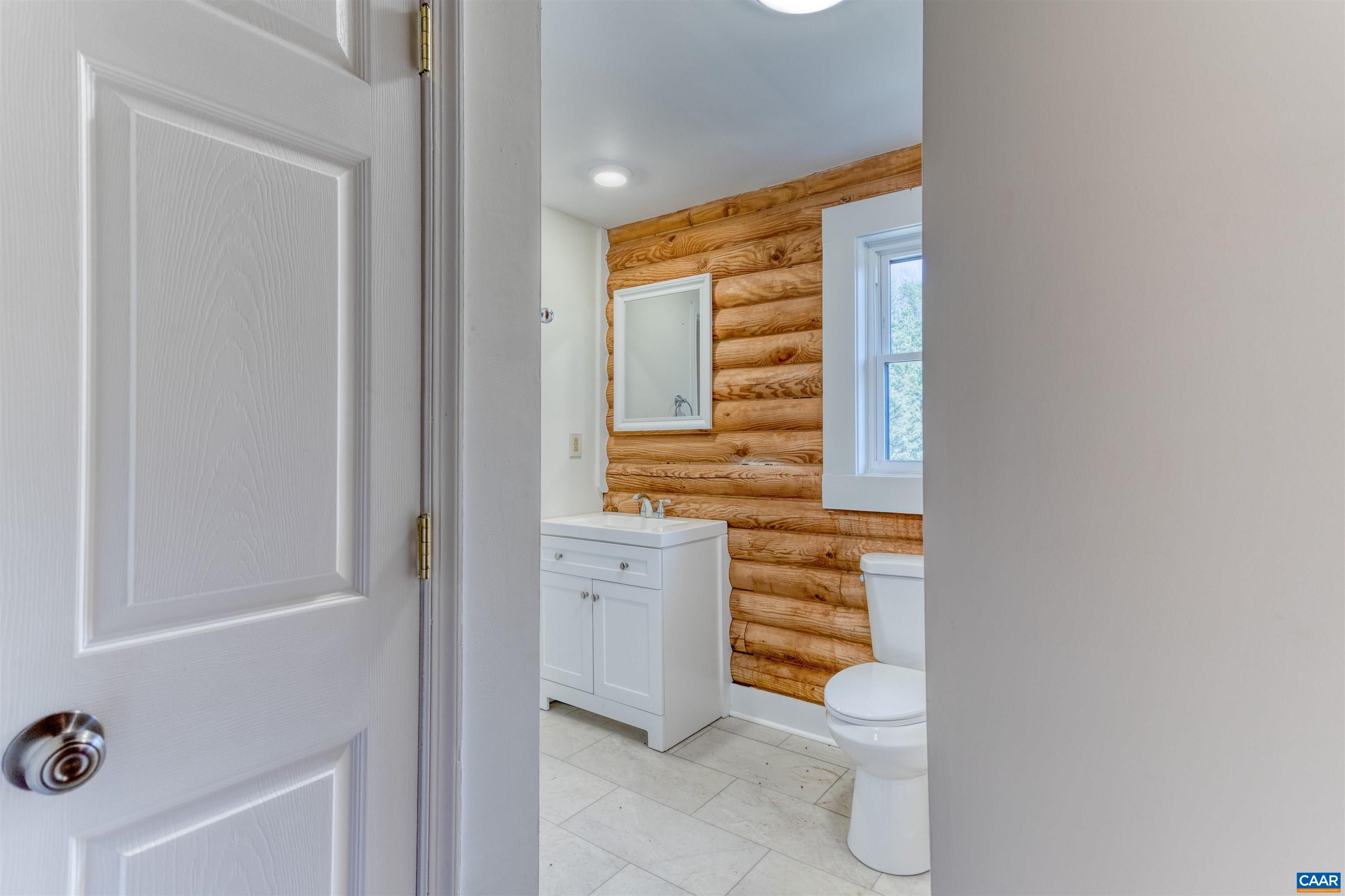 2911 JAMES RIVER RD, HOWARDSVILLE, Virginia 24562, 3 Bedrooms Bedrooms, ,3 BathroomsBathrooms,Residential,2911 JAMES RIVER RD,679020 MLS # 679020 2911 JAMES RIVER RD, HOWARDSVILLE, Virginia 24562, 3 Bedrooms Bedrooms, ,3 BathroomsBathrooms,Residential,2911 JAMES RIVER RD,679020 MLS # 679020