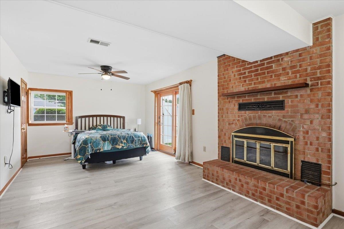 985 S MARSHALL ST, FRONT ROYAL, Virginia 22630, 3 Bedrooms Bedrooms, ,2 BathroomsBathrooms,Residential,985 S MARSHALL ST,679024 MLS # 679024