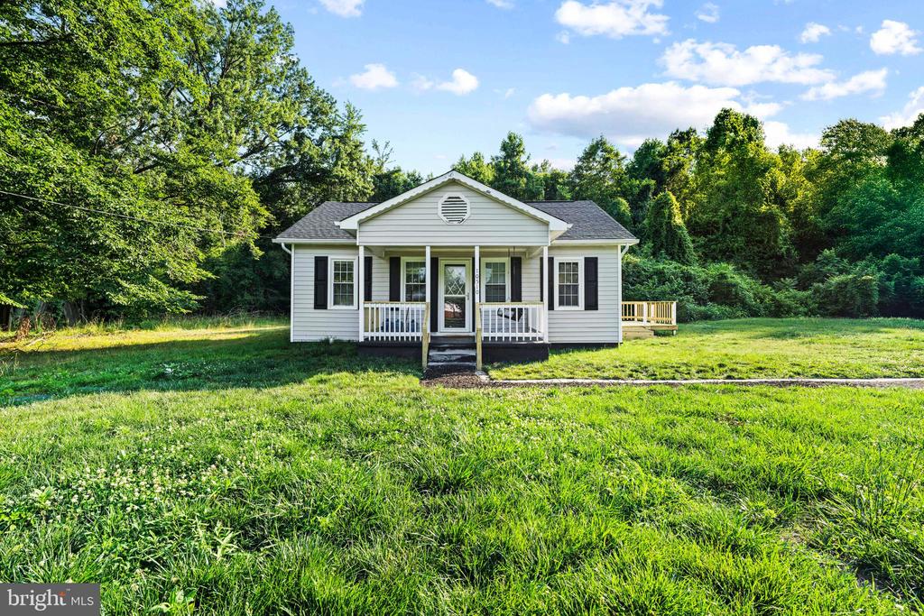 10510 WHITE STREET CT, FREDERICKSBURG, Virginia 22408, 3 Bedrooms Bedrooms, ,1 BathroomBathrooms,Residential,10510 WHITE STREET CT,VASP2042930 MLS # VASP2042930