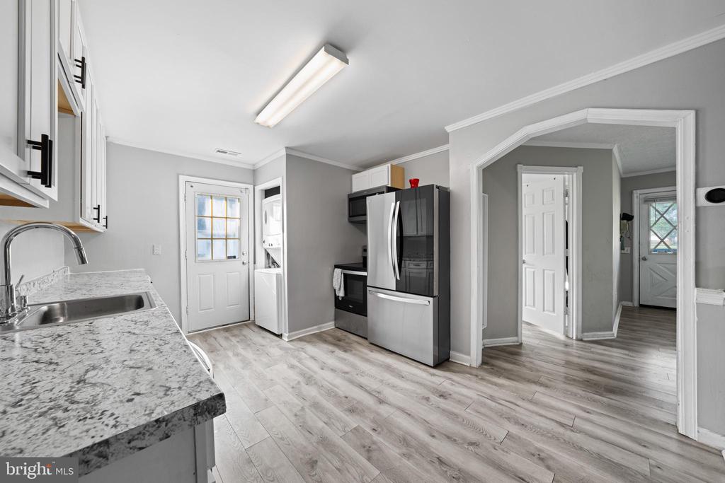 10510 WHITE STREET CT, FREDERICKSBURG, Virginia 22408, 3 Bedrooms Bedrooms, ,1 BathroomBathrooms,Residential,10510 WHITE STREET CT,VASP2042930 MLS # VASP2042930