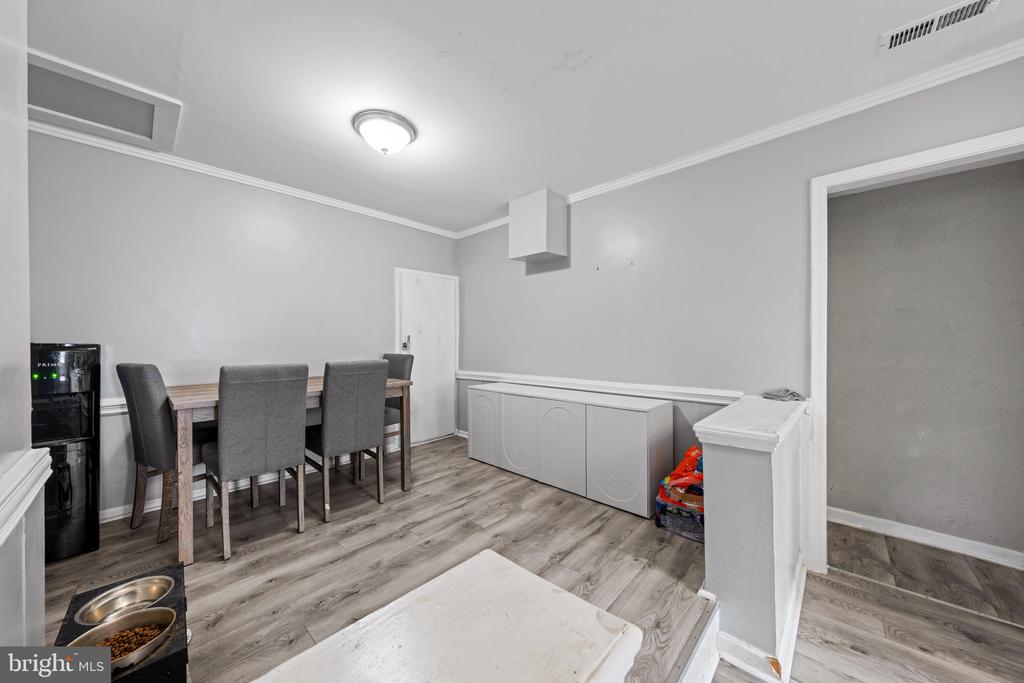 10510 WHITE STREET CT, FREDERICKSBURG, Virginia 22408, 3 Bedrooms Bedrooms, ,1 BathroomBathrooms,Residential,10510 WHITE STREET CT,VASP2042930 MLS # VASP2042930