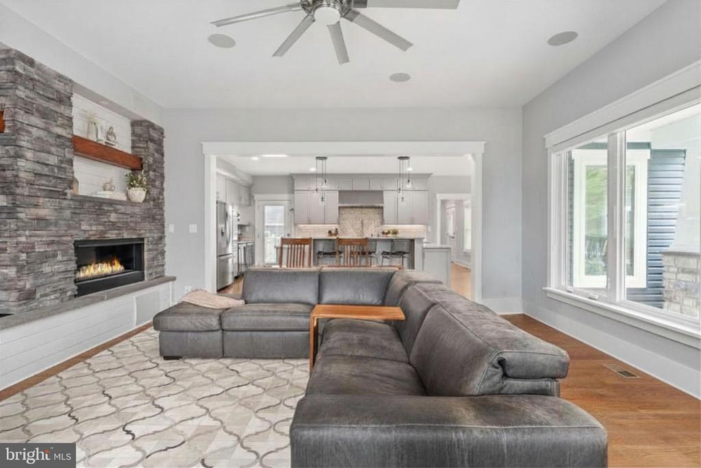 6912 BARCLAY DR, FREDERICKSBURG, Virginia 22407, 5 Bedrooms Bedrooms, ,5 BathroomsBathrooms,Residential,6912 BARCLAY DR,VASP2042998 MLS # VASP2042998