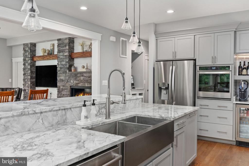 6912 BARCLAY DR, FREDERICKSBURG, Virginia 22407, 5 Bedrooms Bedrooms, ,5 BathroomsBathrooms,Residential,6912 BARCLAY DR,VASP2042998 MLS # VASP2042998