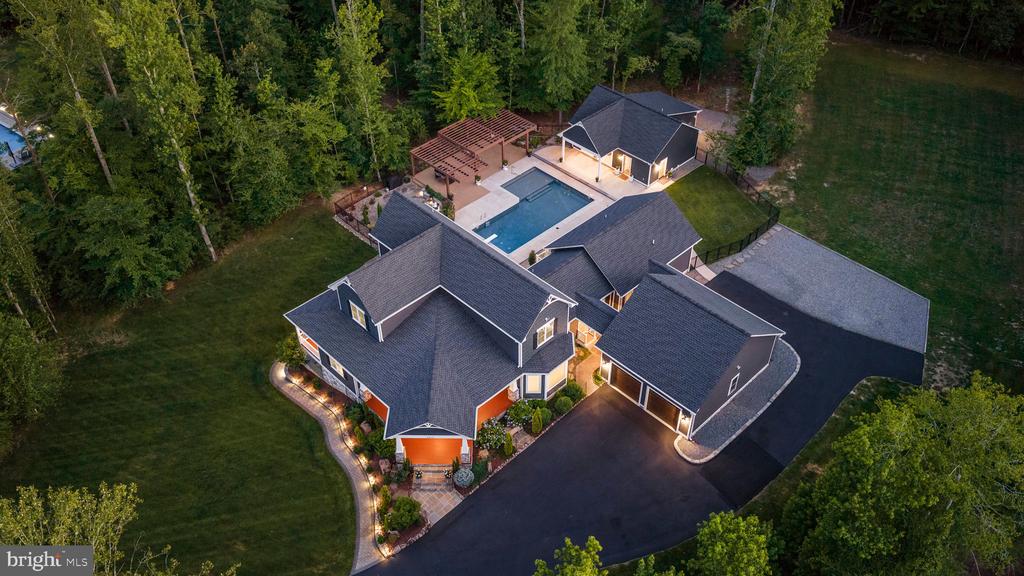 6912 BARCLAY DR, FREDERICKSBURG, Virginia 22407, 5 Bedrooms Bedrooms, ,5 BathroomsBathrooms,Residential,6912 BARCLAY DR,VASP2042998 MLS # VASP2042998