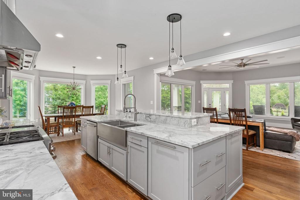 6912 BARCLAY DR, FREDERICKSBURG, Virginia 22407, 5 Bedrooms Bedrooms, ,5 BathroomsBathrooms,Residential,6912 BARCLAY DR,VASP2042998 MLS # VASP2042998