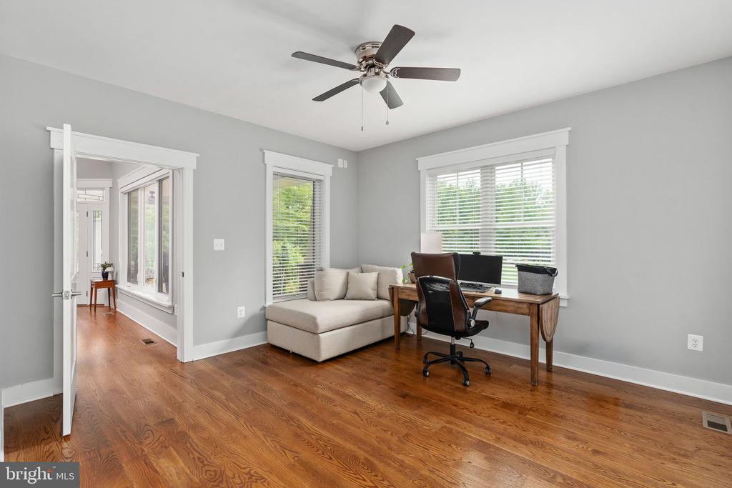 6912 BARCLAY DR, FREDERICKSBURG, Virginia 22407, 5 Bedrooms Bedrooms, ,5 BathroomsBathrooms,Residential,6912 BARCLAY DR,VASP2042998 MLS # VASP2042998