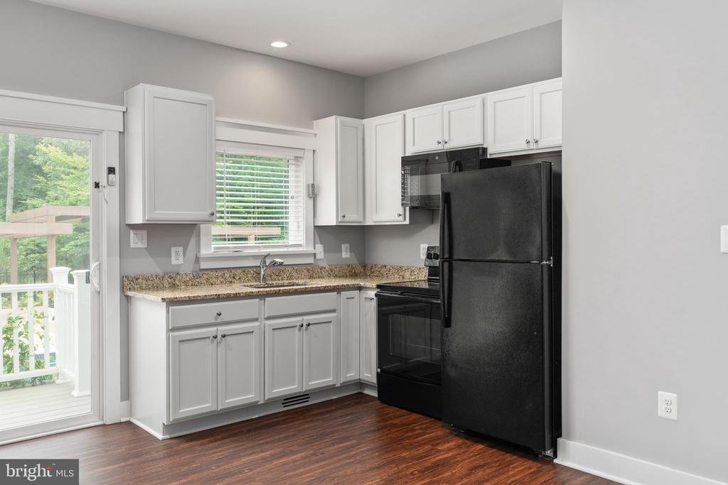 6912 BARCLAY DR, FREDERICKSBURG, Virginia 22407, 5 Bedrooms Bedrooms, ,5 BathroomsBathrooms,Residential,6912 BARCLAY DR,VASP2042998 MLS # VASP2042998