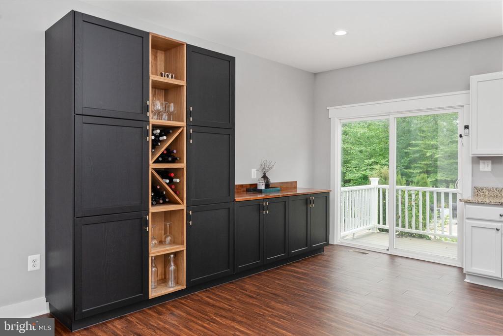 6912 BARCLAY DR, FREDERICKSBURG, Virginia 22407, 5 Bedrooms Bedrooms, ,5 BathroomsBathrooms,Residential,6912 BARCLAY DR,VASP2042998 MLS # VASP2042998