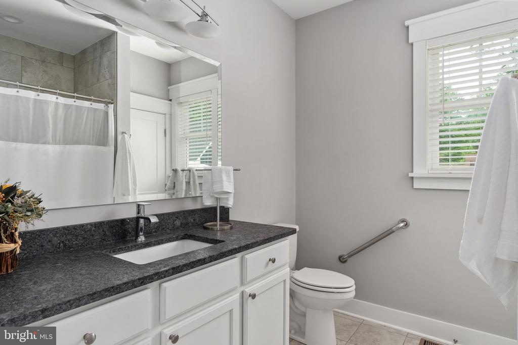 6912 BARCLAY DR, FREDERICKSBURG, Virginia 22407, 5 Bedrooms Bedrooms, ,5 BathroomsBathrooms,Residential,6912 BARCLAY DR,VASP2042998 MLS # VASP2042998