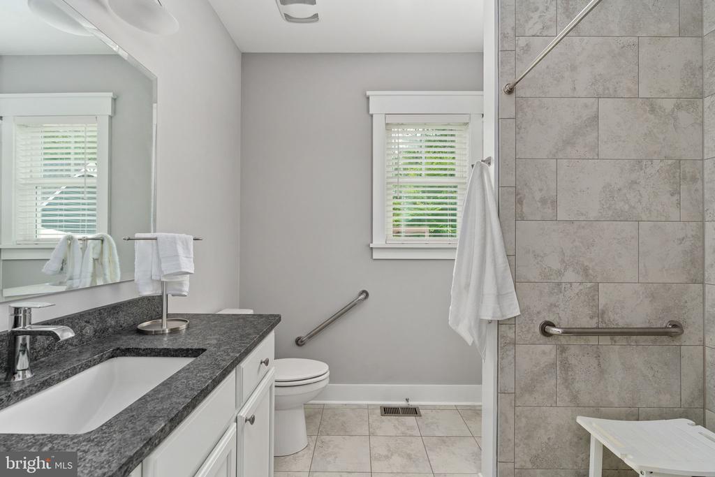 6912 BARCLAY DR, FREDERICKSBURG, Virginia 22407, 5 Bedrooms Bedrooms, ,5 BathroomsBathrooms,Residential,6912 BARCLAY DR,VASP2042998 MLS # VASP2042998