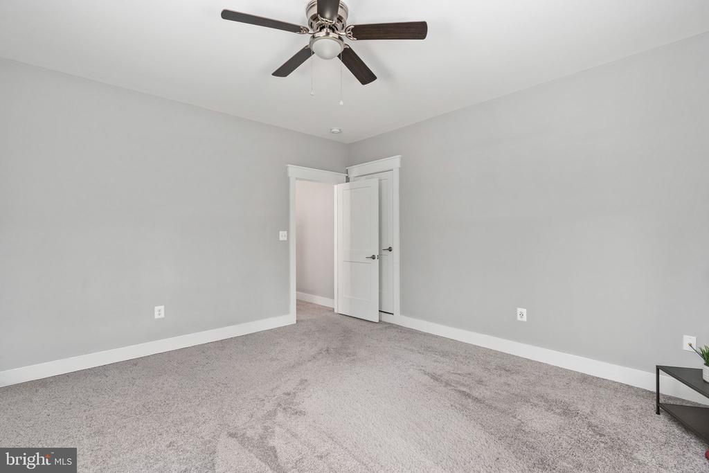 6912 BARCLAY DR, FREDERICKSBURG, Virginia 22407, 5 Bedrooms Bedrooms, ,5 BathroomsBathrooms,Residential,6912 BARCLAY DR,VASP2042998 MLS # VASP2042998