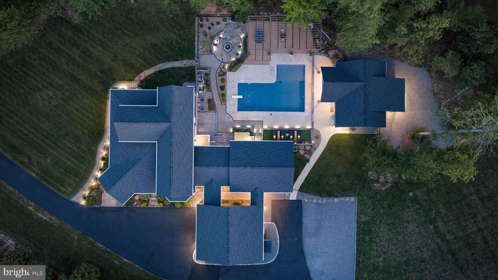 6912 BARCLAY DR, FREDERICKSBURG, Virginia 22407, 5 Bedrooms Bedrooms, ,5 BathroomsBathrooms,Residential,6912 BARCLAY DR,VASP2042998 MLS # VASP2042998