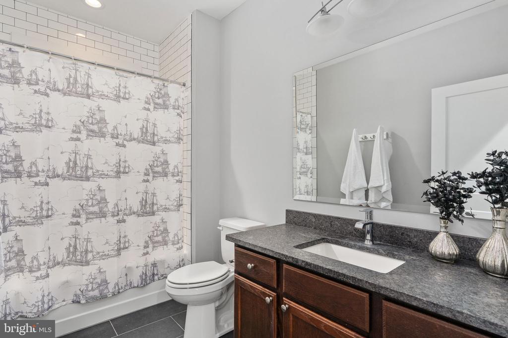 6912 BARCLAY DR, FREDERICKSBURG, Virginia 22407, 5 Bedrooms Bedrooms, ,5 BathroomsBathrooms,Residential,6912 BARCLAY DR,VASP2042998 MLS # VASP2042998