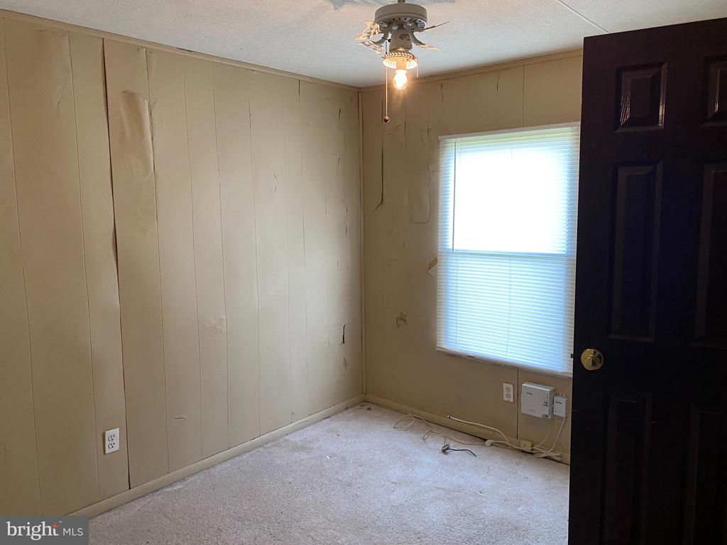 12455 SINGLE OAK RD, FREDERICKSBURG, Virginia 22407, 3 Bedrooms Bedrooms, ,2 BathroomsBathrooms,Residential,12455 SINGLE OAK RD,VASP2043070 MLS # VASP2043070
