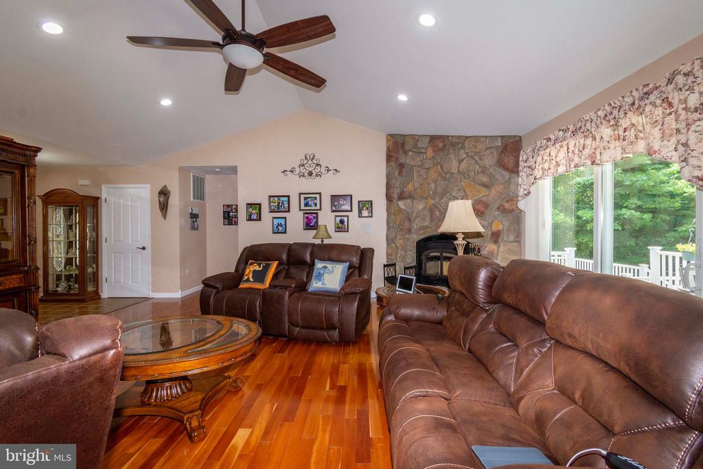 4602 MAGNOLIA HARBOUR DR, SPOTSYLVANIA, Virginia 22551, 3 Bedrooms Bedrooms, ,2 BathroomsBathrooms,Residential,4602 MAGNOLIA HARBOUR DR,VASP2043158 MLS # VASP2043158 4602 MAGNOLIA HARBOUR DR, SPOTSYLVANIA, Virginia 22551, 3 Bedrooms Bedrooms, ,2 BathroomsBathrooms,Residential,4602 MAGNOLIA HARBOUR DR,VASP2043158 MLS # VASP2043158