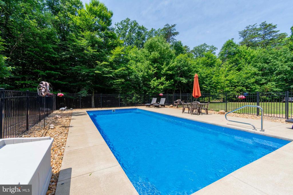 4602 MAGNOLIA HARBOUR DR, SPOTSYLVANIA, Virginia 22551, 3 Bedrooms Bedrooms, ,2 BathroomsBathrooms,Residential,4602 MAGNOLIA HARBOUR DR,VASP2043158 MLS # VASP2043158 4602 MAGNOLIA HARBOUR DR, SPOTSYLVANIA, Virginia 22551, 3 Bedrooms Bedrooms, ,2 BathroomsBathrooms,Residential,4602 MAGNOLIA HARBOUR DR,VASP2043158 MLS # VASP2043158