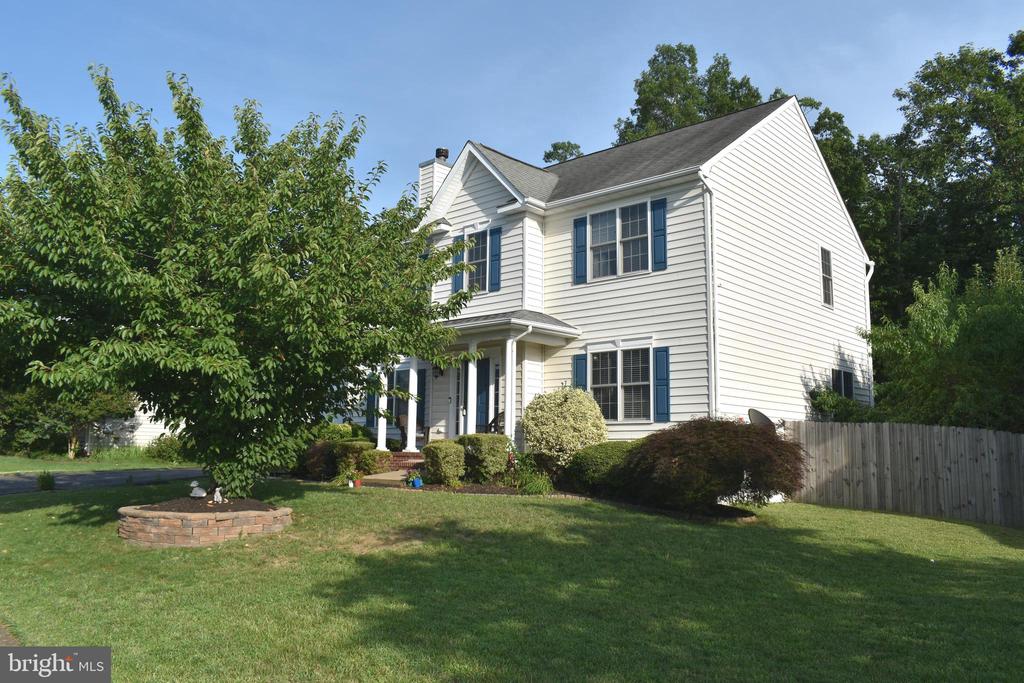 4016 DERBYSHIRE LN, FREDERICKSBURG, Virginia 22408, 5 Bedrooms Bedrooms, ,3 BathroomsBathrooms,Residential,4016 DERBYSHIRE LN,VASP2043266 MLS # VASP2043266 4016 DERBYSHIRE LN, FREDERICKSBURG, Virginia 22408, 5 Bedrooms Bedrooms, ,3 BathroomsBathrooms,Residential,4016 DERBYSHIRE LN,VASP2043266 MLS # VASP2043266