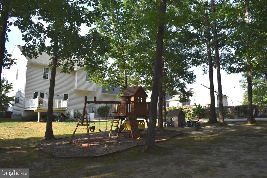 4016 DERBYSHIRE LN, FREDERICKSBURG, Virginia 22408, 5 Bedrooms Bedrooms, ,3 BathroomsBathrooms,Residential,4016 DERBYSHIRE LN,VASP2043266 MLS # VASP2043266 4016 DERBYSHIRE LN, FREDERICKSBURG, Virginia 22408, 5 Bedrooms Bedrooms, ,3 BathroomsBathrooms,Residential,4016 DERBYSHIRE LN,VASP2043266 MLS # VASP2043266