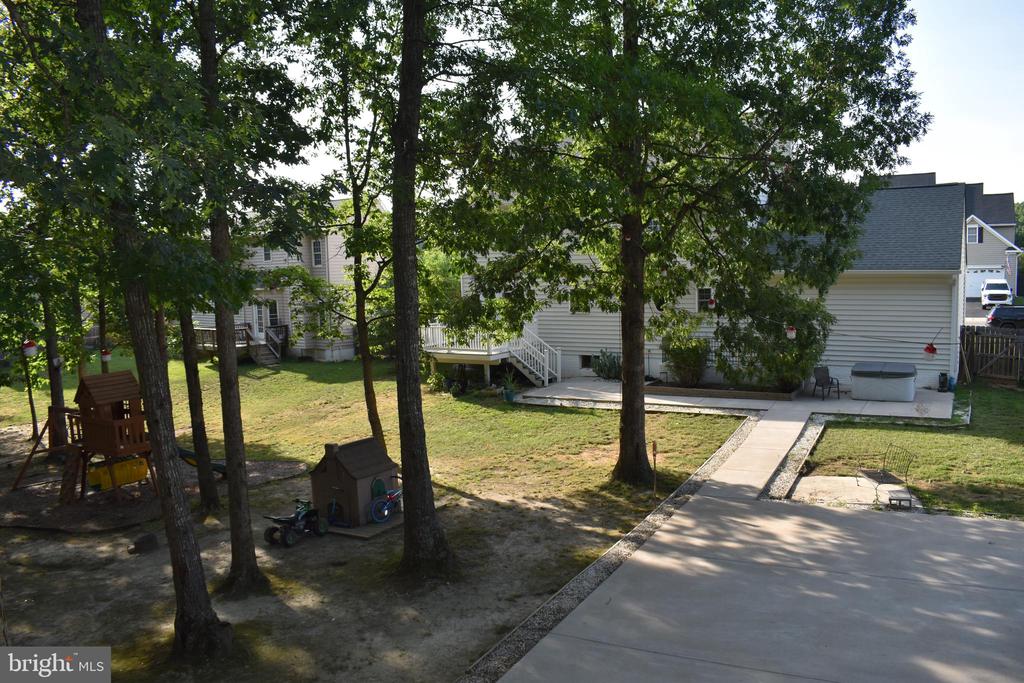 4016 DERBYSHIRE LN, FREDERICKSBURG, Virginia 22408, 5 Bedrooms Bedrooms, ,3 BathroomsBathrooms,Residential,4016 DERBYSHIRE LN,VASP2043266 MLS # VASP2043266 4016 DERBYSHIRE LN, FREDERICKSBURG, Virginia 22408, 5 Bedrooms Bedrooms, ,3 BathroomsBathrooms,Residential,4016 DERBYSHIRE LN,VASP2043266 MLS # VASP2043266