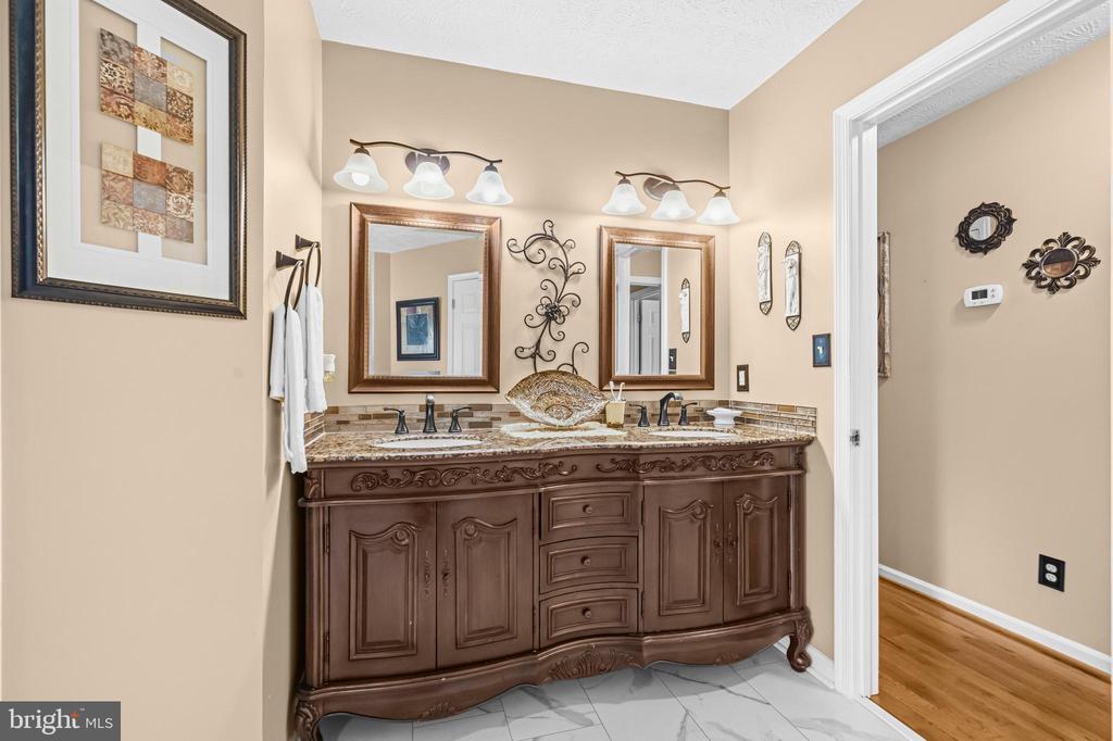 11707 EXETER CT, FREDERICKSBURG, Virginia 22408, 4 Bedrooms Bedrooms, ,2 BathroomsBathrooms,Residential,11707 EXETER CT,VASP2043074 MLS # VASP2043074 11707 EXETER CT, FREDERICKSBURG, Virginia 22408, 4 Bedrooms Bedrooms, ,2 BathroomsBathrooms,Residential,11707 EXETER CT,VASP2043074 MLS # VASP2043074