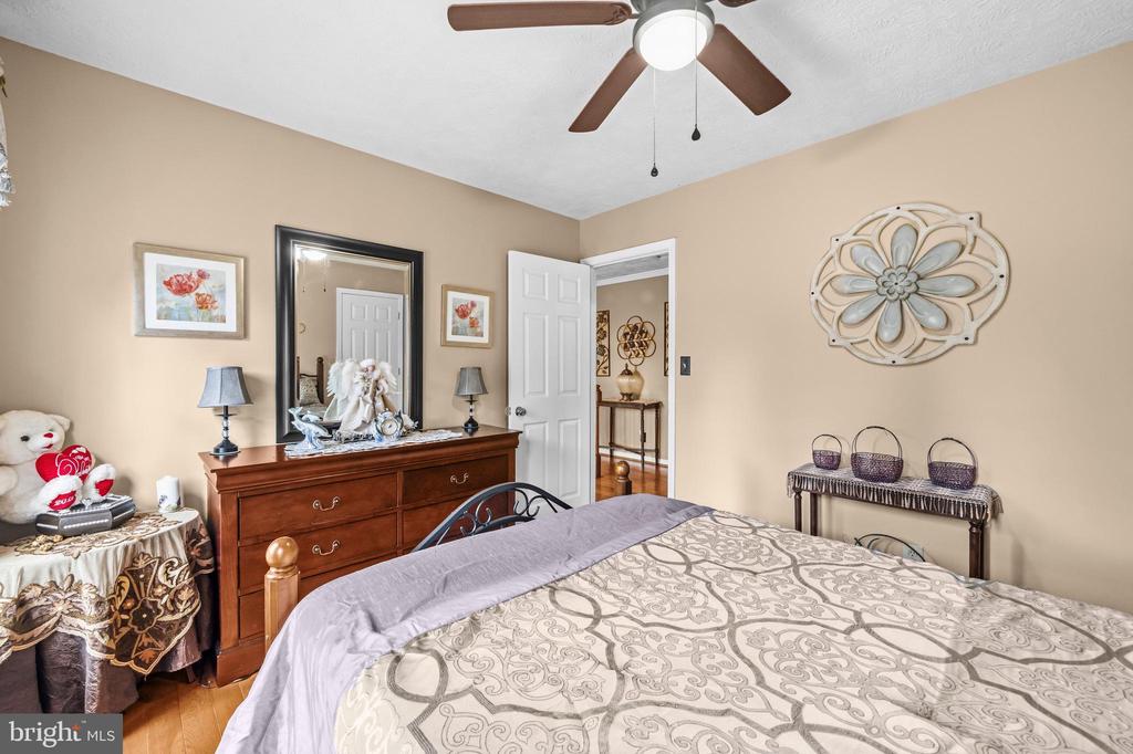 11707 EXETER CT, FREDERICKSBURG, Virginia 22408, 4 Bedrooms Bedrooms, ,2 BathroomsBathrooms,Residential,11707 EXETER CT,VASP2043074 MLS # VASP2043074 11707 EXETER CT, FREDERICKSBURG, Virginia 22408, 4 Bedrooms Bedrooms, ,2 BathroomsBathrooms,Residential,11707 EXETER CT,VASP2043074 MLS # VASP2043074