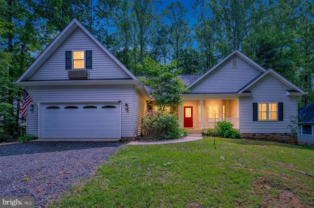 106 CLOVERHILL CT, LOCUST GROVE, Virginia 22508, 4 Bedrooms Bedrooms, ,2 BathroomsBathrooms,Residential,106 CLOVERHILL CT,VAOR2014504 MLS # VAOR2014504 106 CLOVERHILL CT, LOCUST GROVE, Virginia 22508, 4 Bedrooms Bedrooms, ,2 BathroomsBathrooms,Residential,106 CLOVERHILL CT,VAOR2014504 MLS # VAOR2014504