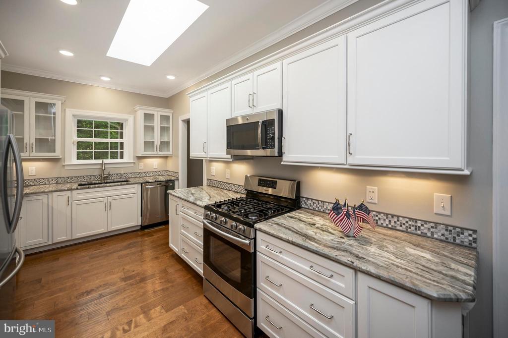 106 CLOVERHILL CT, LOCUST GROVE, Virginia 22508, 4 Bedrooms Bedrooms, ,2 BathroomsBathrooms,Residential,106 CLOVERHILL CT,VAOR2014504 MLS # VAOR2014504 106 CLOVERHILL CT, LOCUST GROVE, Virginia 22508, 4 Bedrooms Bedrooms, ,2 BathroomsBathrooms,Residential,106 CLOVERHILL CT,VAOR2014504 MLS # VAOR2014504