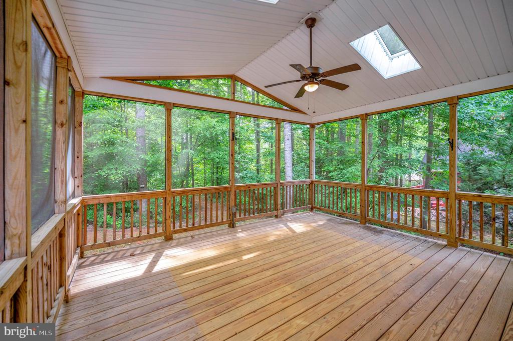 106 CLOVERHILL CT, LOCUST GROVE, Virginia 22508, 4 Bedrooms Bedrooms, ,2 BathroomsBathrooms,Residential,106 CLOVERHILL CT,VAOR2014504 MLS # VAOR2014504 106 CLOVERHILL CT, LOCUST GROVE, Virginia 22508, 4 Bedrooms Bedrooms, ,2 BathroomsBathrooms,Residential,106 CLOVERHILL CT,VAOR2014504 MLS # VAOR2014504