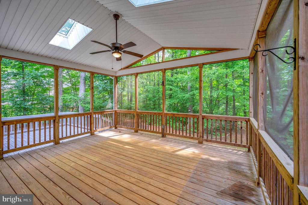 106 CLOVERHILL CT, LOCUST GROVE, Virginia 22508, 4 Bedrooms Bedrooms, ,2 BathroomsBathrooms,Residential,106 CLOVERHILL CT,VAOR2014504 MLS # VAOR2014504 106 CLOVERHILL CT, LOCUST GROVE, Virginia 22508, 4 Bedrooms Bedrooms, ,2 BathroomsBathrooms,Residential,106 CLOVERHILL CT,VAOR2014504 MLS # VAOR2014504
