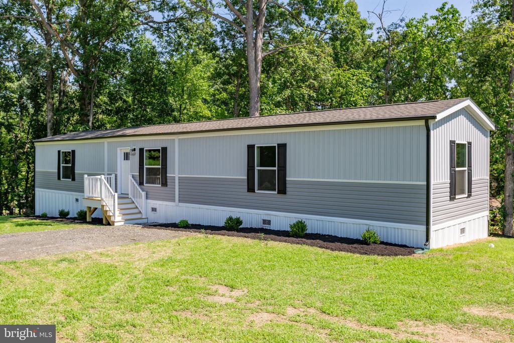 4405 E MCLAW ST, FREDERICKSBURG, Virginia 22408, 3 Bedrooms Bedrooms, ,2 BathroomsBathrooms,Residential,4405 E MCLAW ST,VASP2043394 MLS # VASP2043394 4405 E MCLAW ST, FREDERICKSBURG, Virginia 22408, 3 Bedrooms Bedrooms, ,2 BathroomsBathrooms,Residential,4405 E MCLAW ST,VASP2043394 MLS # VASP2043394