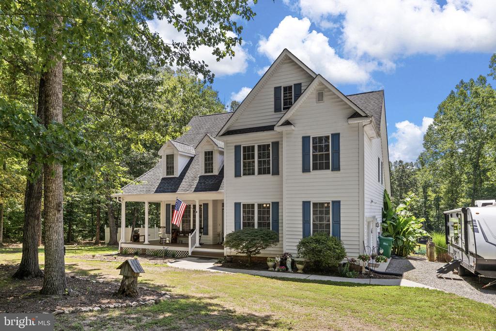 621 RIDGEMONT DR, LOUISA, Virginia 23093, 5 Bedrooms Bedrooms, ,2 BathroomsBathrooms,Residential,621 RIDGEMONT DR,VALA2010174 MLS # VALA2010174 621 RIDGEMONT DR, LOUISA, Virginia 23093, 5 Bedrooms Bedrooms, ,2 BathroomsBathrooms,Residential,621 RIDGEMONT DR,VALA2010174 MLS # VALA2010174
