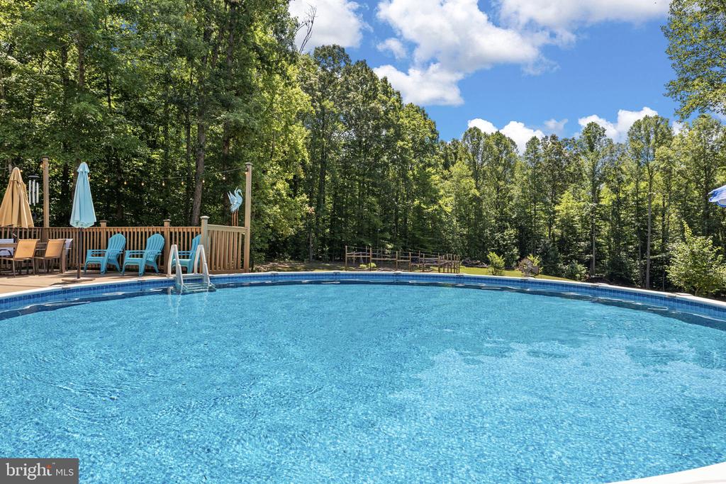 621 RIDGEMONT DR, LOUISA, Virginia 23093, 5 Bedrooms Bedrooms, ,2 BathroomsBathrooms,Residential,621 RIDGEMONT DR,VALA2010174 MLS # VALA2010174 621 RIDGEMONT DR, LOUISA, Virginia 23093, 5 Bedrooms Bedrooms, ,2 BathroomsBathrooms,Residential,621 RIDGEMONT DR,VALA2010174 MLS # VALA2010174