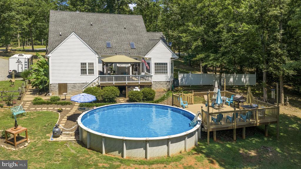 621 RIDGEMONT DR, LOUISA, Virginia 23093, 5 Bedrooms Bedrooms, ,2 BathroomsBathrooms,Residential,621 RIDGEMONT DR,VALA2010174 MLS # VALA2010174 621 RIDGEMONT DR, LOUISA, Virginia 23093, 5 Bedrooms Bedrooms, ,2 BathroomsBathrooms,Residential,621 RIDGEMONT DR,VALA2010174 MLS # VALA2010174