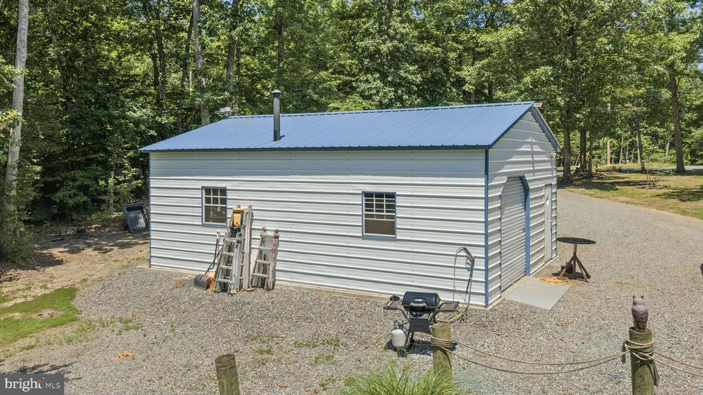 621 RIDGEMONT DR, LOUISA, Virginia 23093, 5 Bedrooms Bedrooms, ,2 BathroomsBathrooms,Residential,621 RIDGEMONT DR,VALA2010174 MLS # VALA2010174 621 RIDGEMONT DR, LOUISA, Virginia 23093, 5 Bedrooms Bedrooms, ,2 BathroomsBathrooms,Residential,621 RIDGEMONT DR,VALA2010174 MLS # VALA2010174